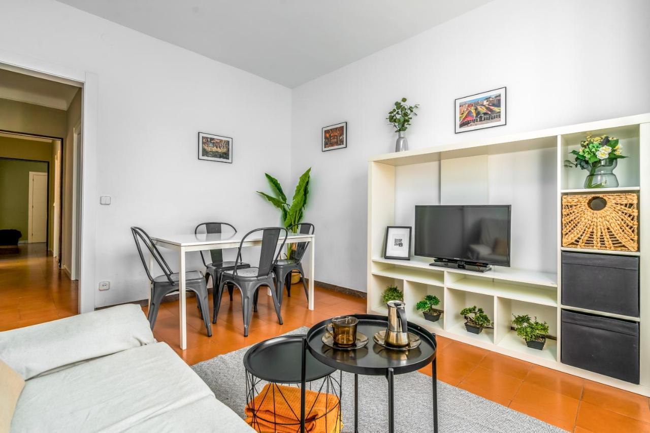 ברצלונה Fridays Flats Arc De Triomf - Solar & Spacious מראה חיצוני תמונה