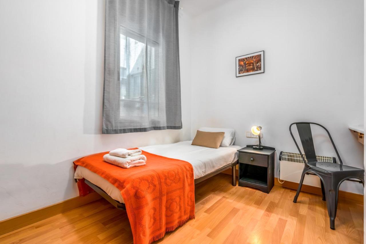 ברצלונה Fridays Flats Arc De Triomf - Solar & Spacious מראה חיצוני תמונה